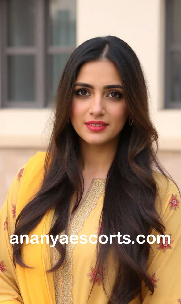 Dona Paula Escorts